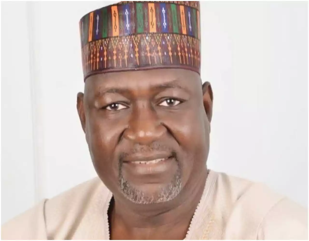 BREAKING: Power Minister, GenCos, others meet as Nigeria's grid collapses