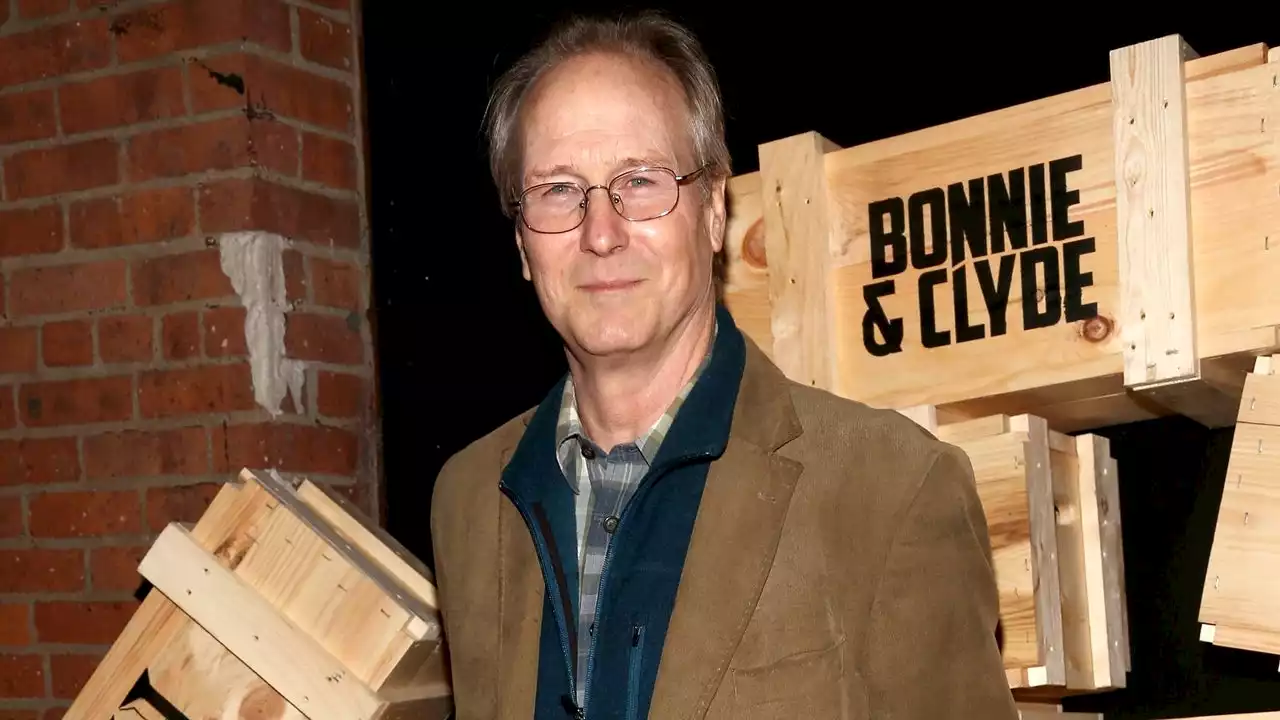 William Hurt, Oscar Winner & Star of 'Broadcast News,' Dead at 71