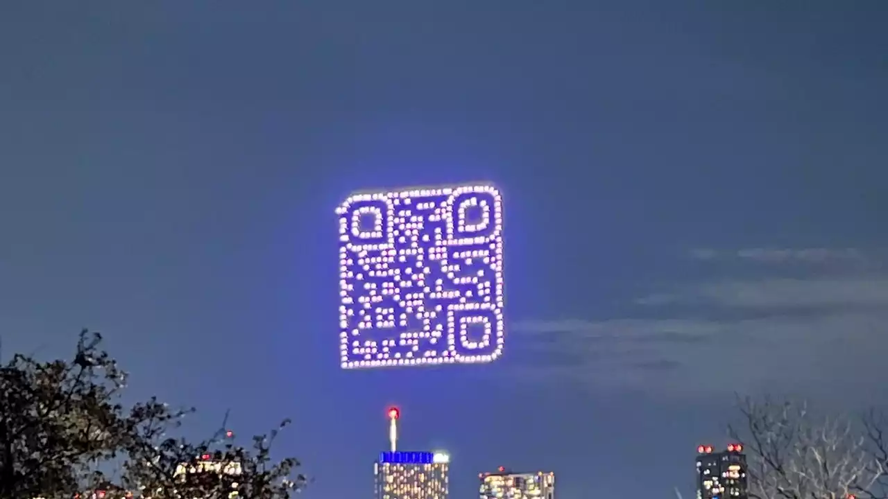 Drones form giant QR code to promote 'Halo 'over Austin for SXSW