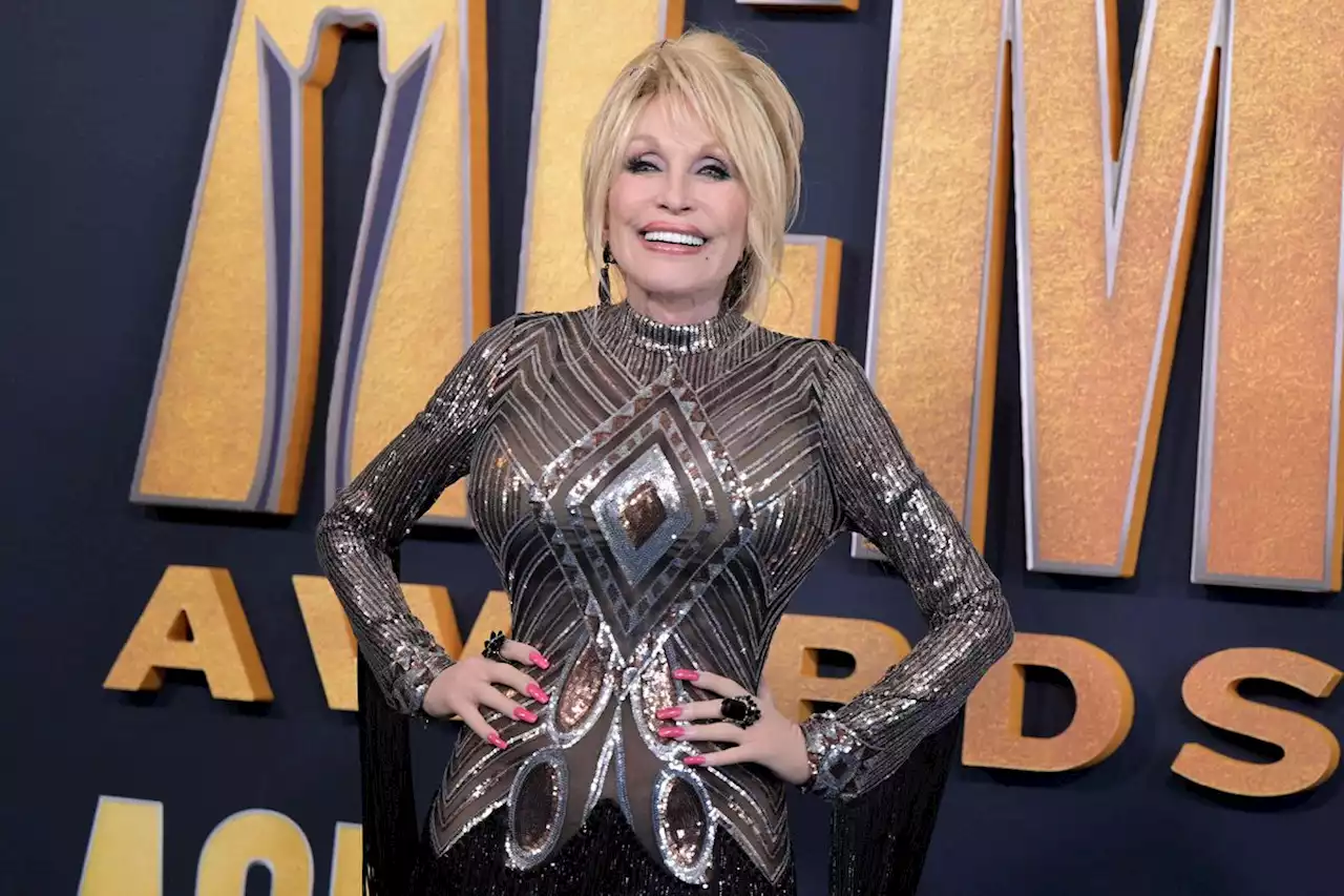 Dolly Parton bows out of Rock & Hall of Fame nominations