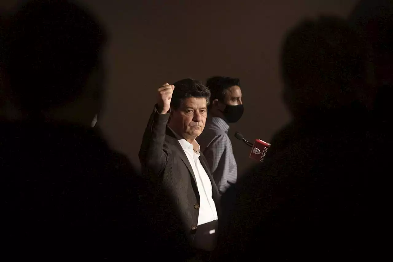 Unifor leader Jerry Dias retires early after going on medical leave