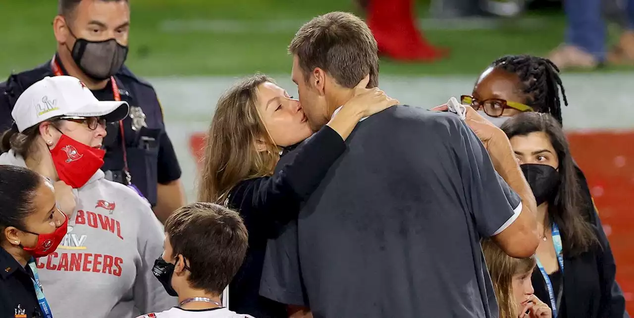 Gisele Bündchen﻿﻿ Stands by Husband Tom Brady amid NFL Return