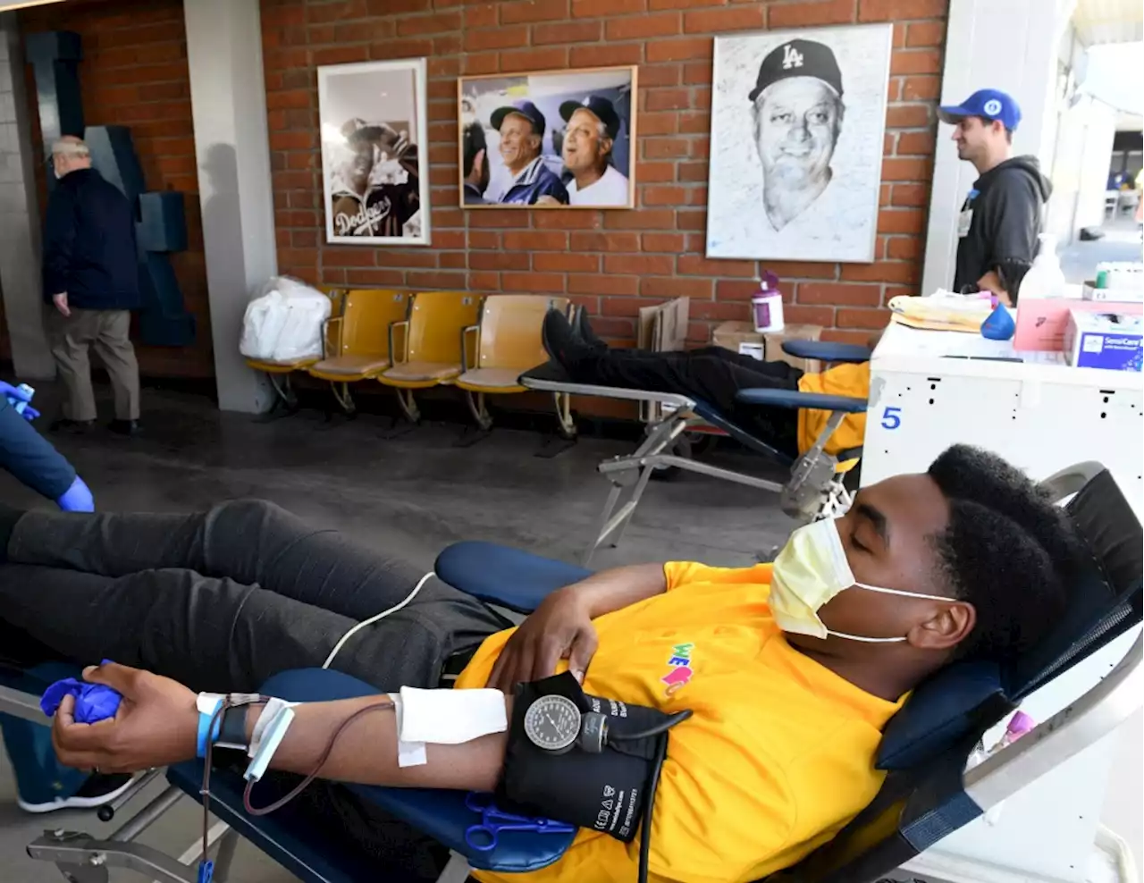 Photos: Hundreds pledge to donate as Dodger Stadium hosts major blood drive