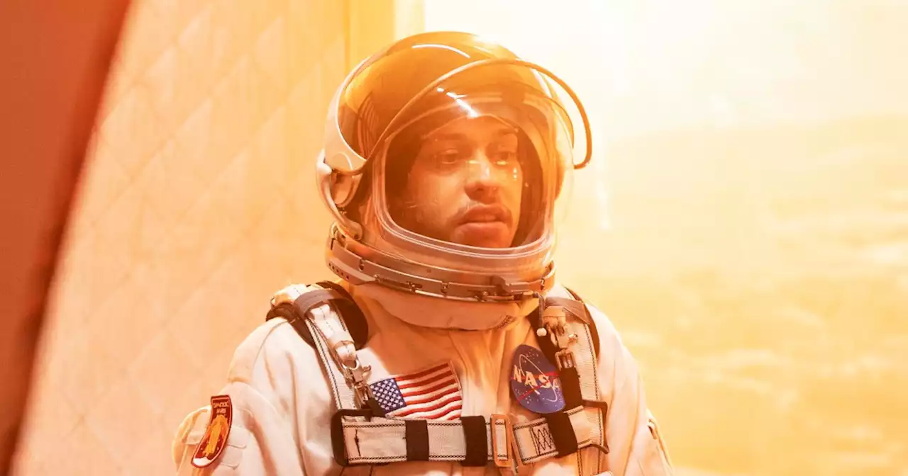 Pete Davidson will go to space on Blue Origin flight