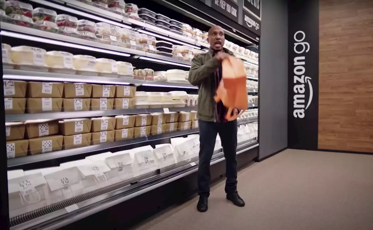 'SNL' takes a hilarious jab at Amazon Go