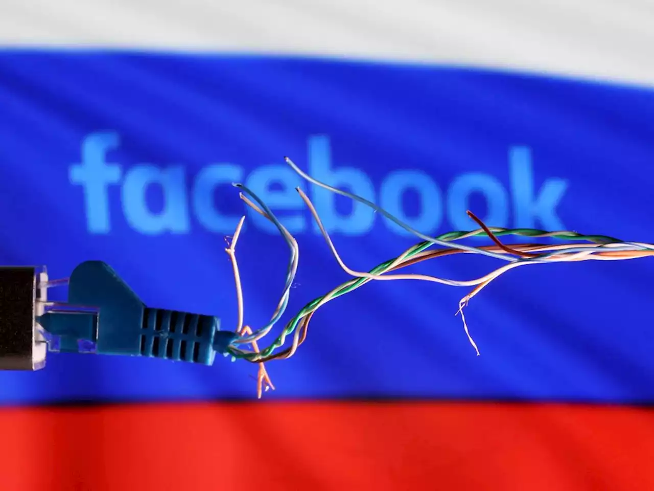 Russia asks court to label Facebook, Instagram ‘extremist’