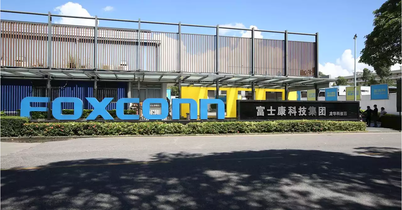 Foxconn halts production as Shenzhen goes into lockdown