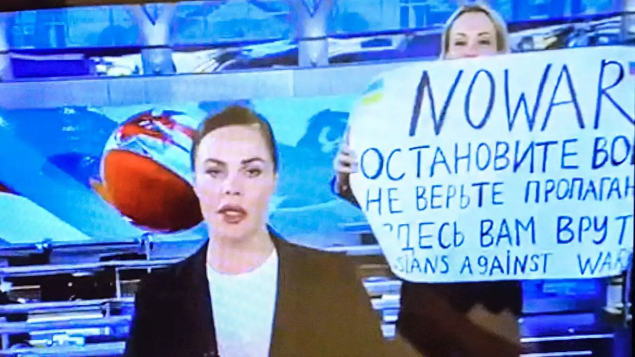 Anti-Kriegs-Protest im russischen Staats-TV!