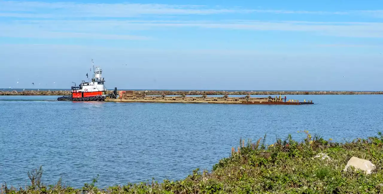 U.S. Army Corps of Engineers awards contract to dredge Cleveland harbor twice this year