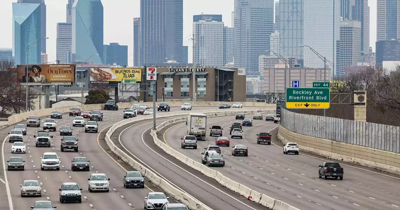 Texas auto insurers are planning big rate hikes in 2022