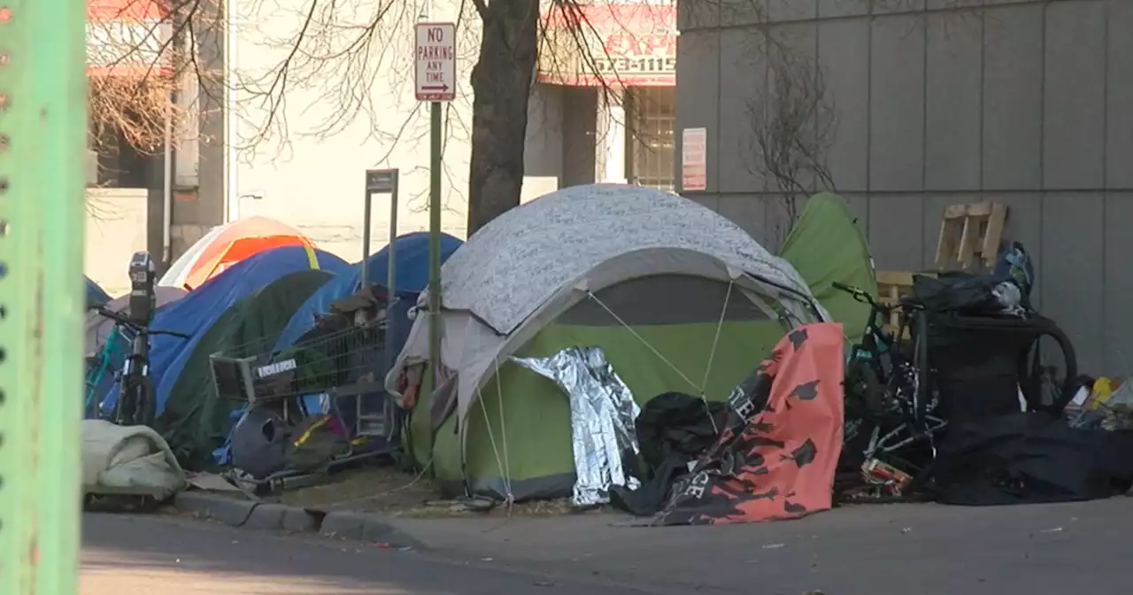 Aurora City Council approves camping ban; ordinance moves to final vote in 2 weeks