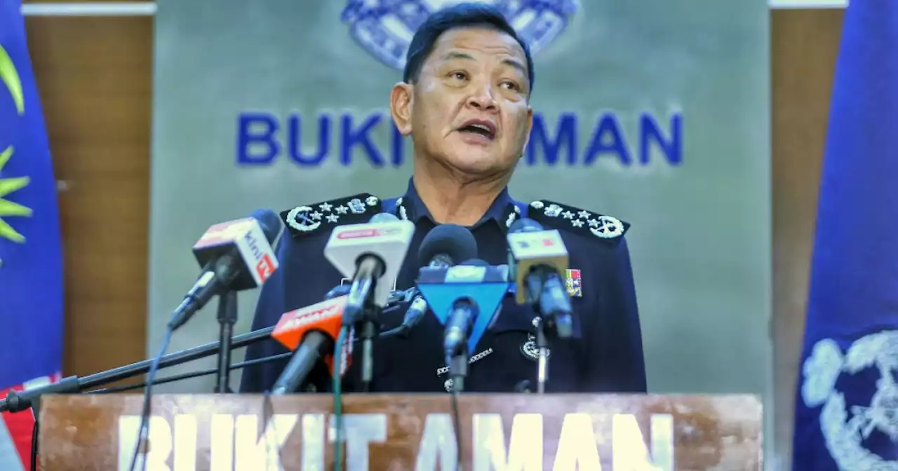 Deputy minister: Probe into alleged police cartel can only proceed if ex-IGP starts to name names | Malay Mail