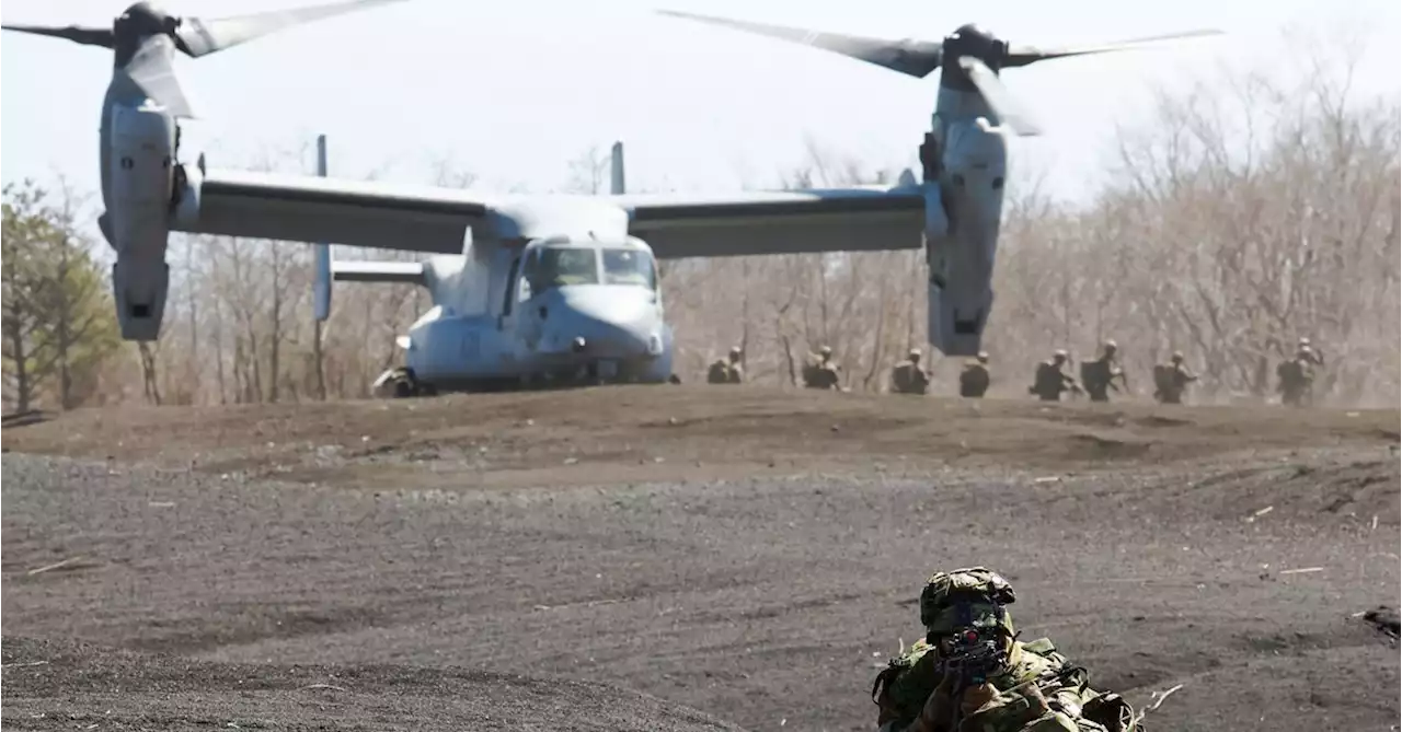 Japanese, U.S. marines practise airborne assaults in sign of deepening cooperation