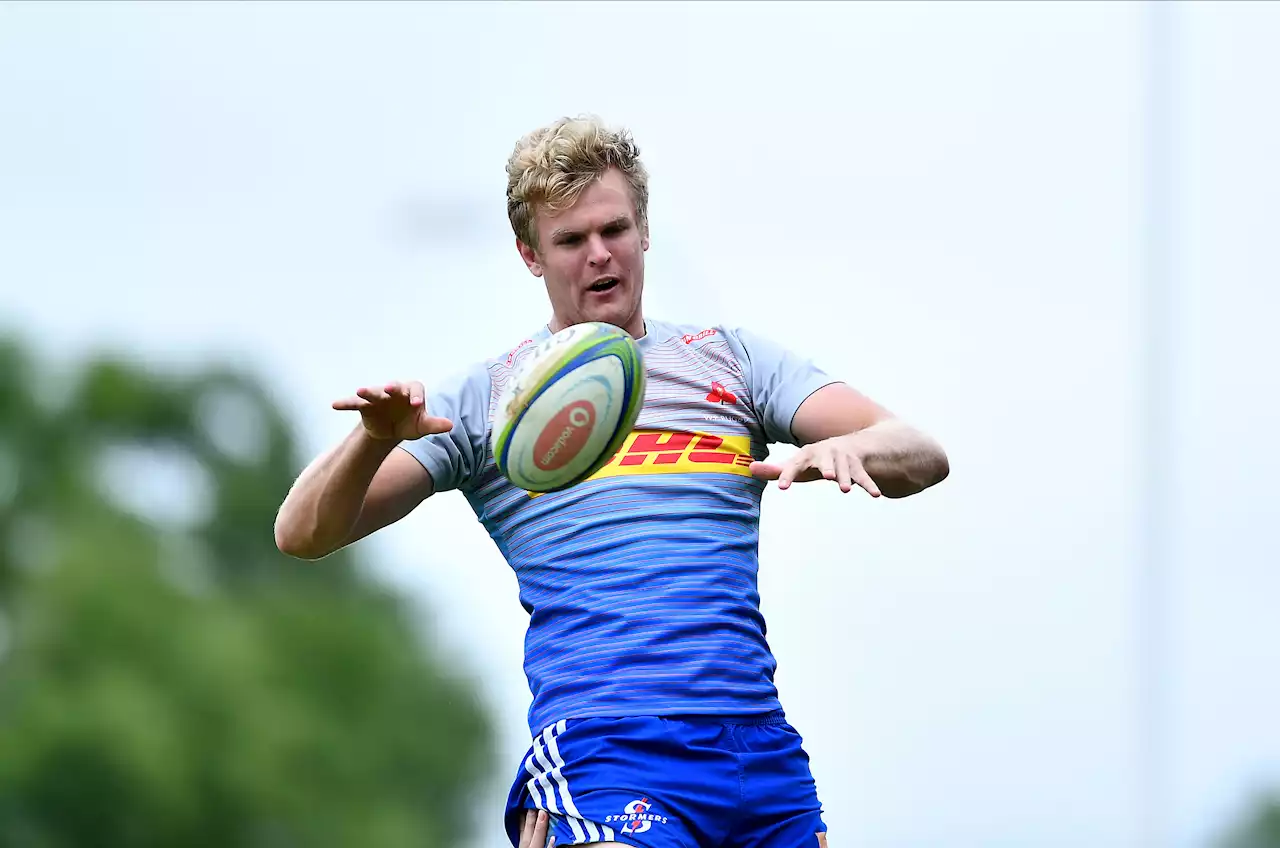 Stormers lock retires suddenly