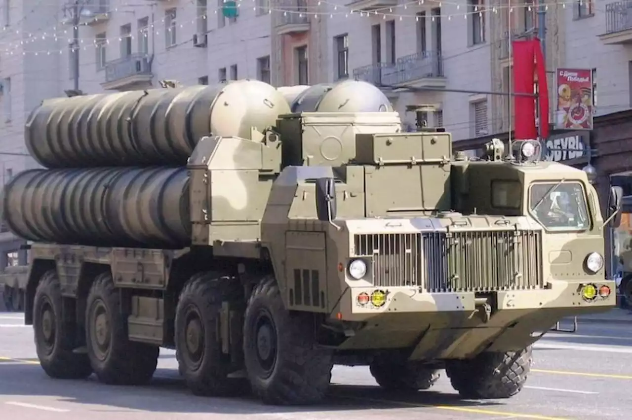 AS Dilaporkan Berburu S-300 Uni Soviet untuk Dikirim ke Ukraina