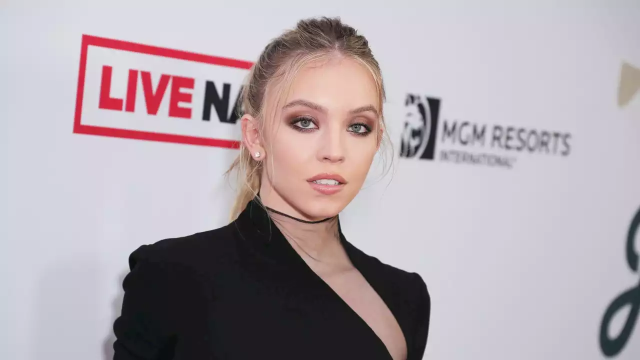 So, Sydney Sweeney Steals Jeans from Set