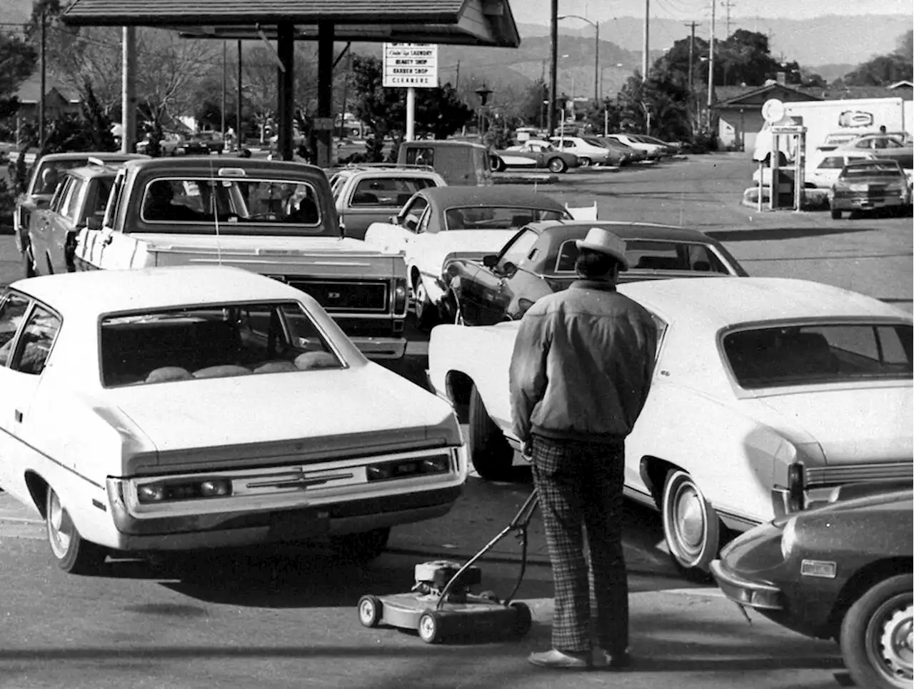 Surging gasoline prices bring back memories of past energy wars