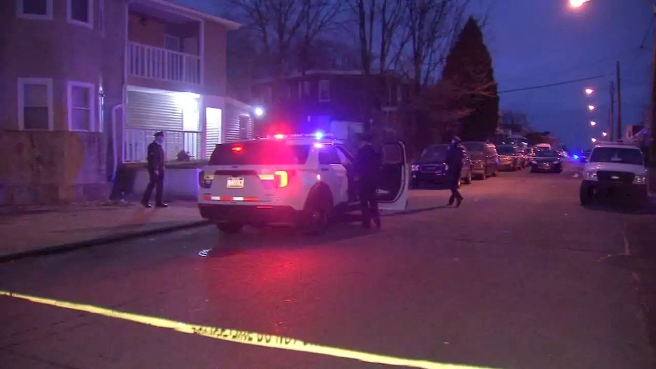 Police: Man gunned down while carrying baby in Philadelphia