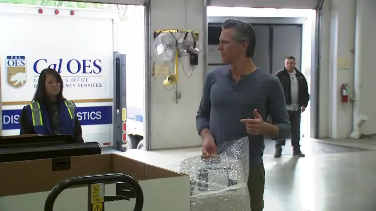 Gov. Newsom packs emergency supplies for Ukraine relief efforts