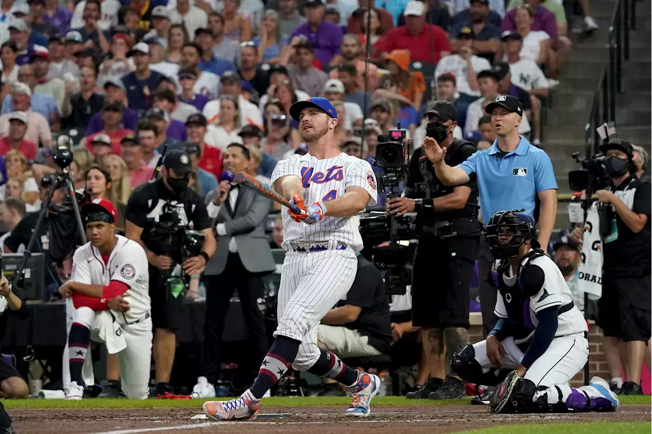 New York Mets 1st baseman Pete Alonso walks away from car crash in Tampa, Florida