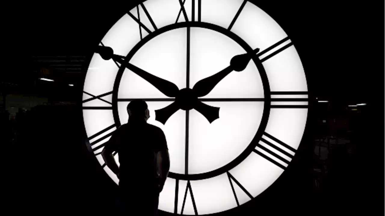 Canada cheers U.S. effort to abolish 'spring forward, fall back' daylight time ritual