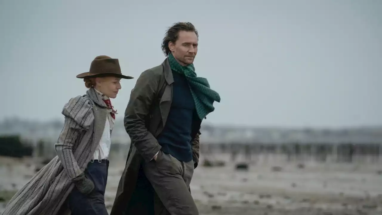 ‘The Essex Serpent’: AppleTV+ Unveils First-Look Image Of Claire Danes & Tom Hiddleston Series