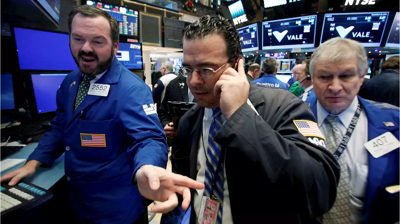 Dow adds 500+ points, Fed rate hike taken in stride