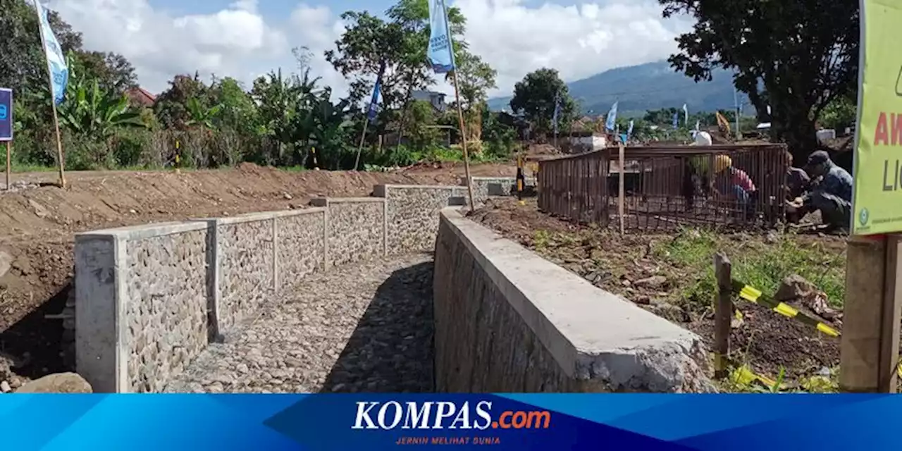 Normalisasi Sungai Pascabanjir Bandang di Kota Batu Hampir Rampung