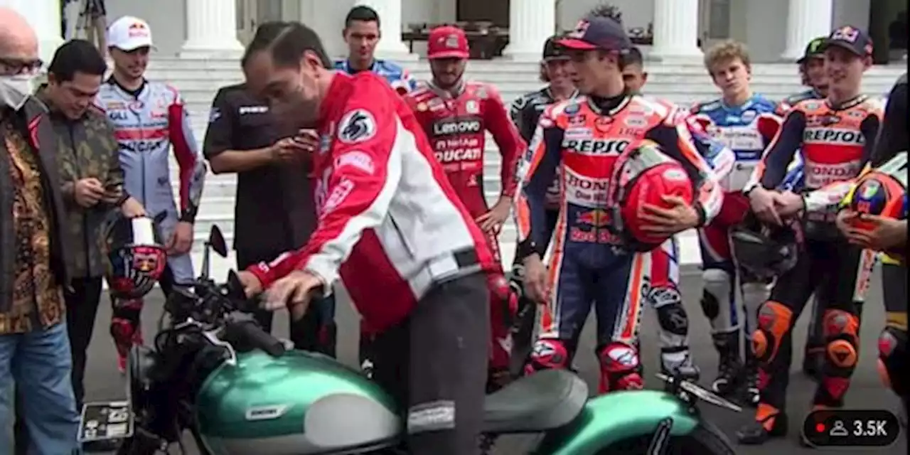 Jokowi Pamer Motornya ke Marc Marquez dan Pebalap MotoGP Lain | merdeka.com