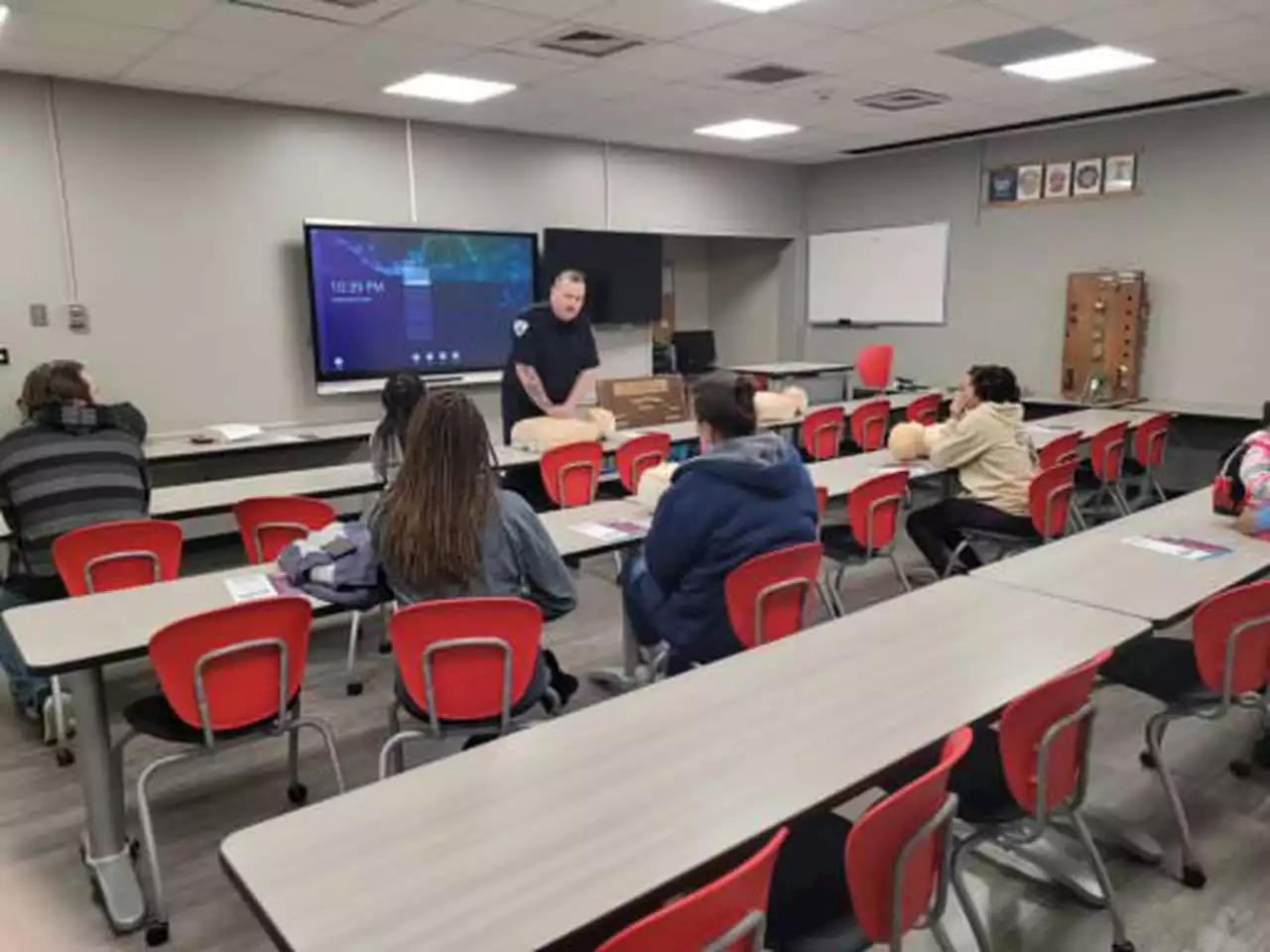 Harrisburg fire chief applauds inaugural CPR meet-and-greet