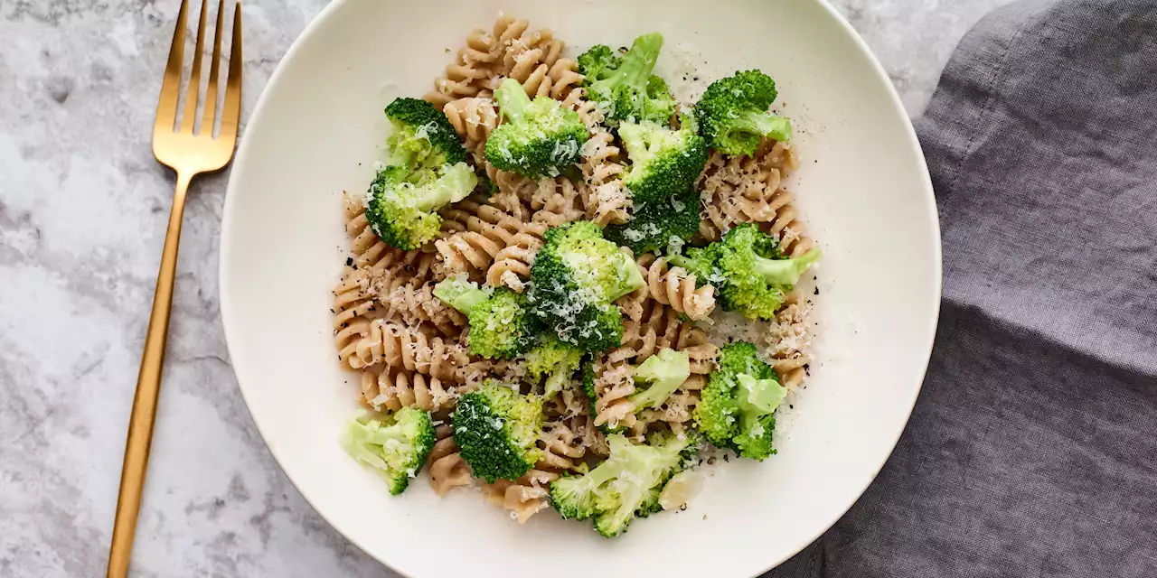 Whole Wheat Pasta With Broccoli and Parmesan