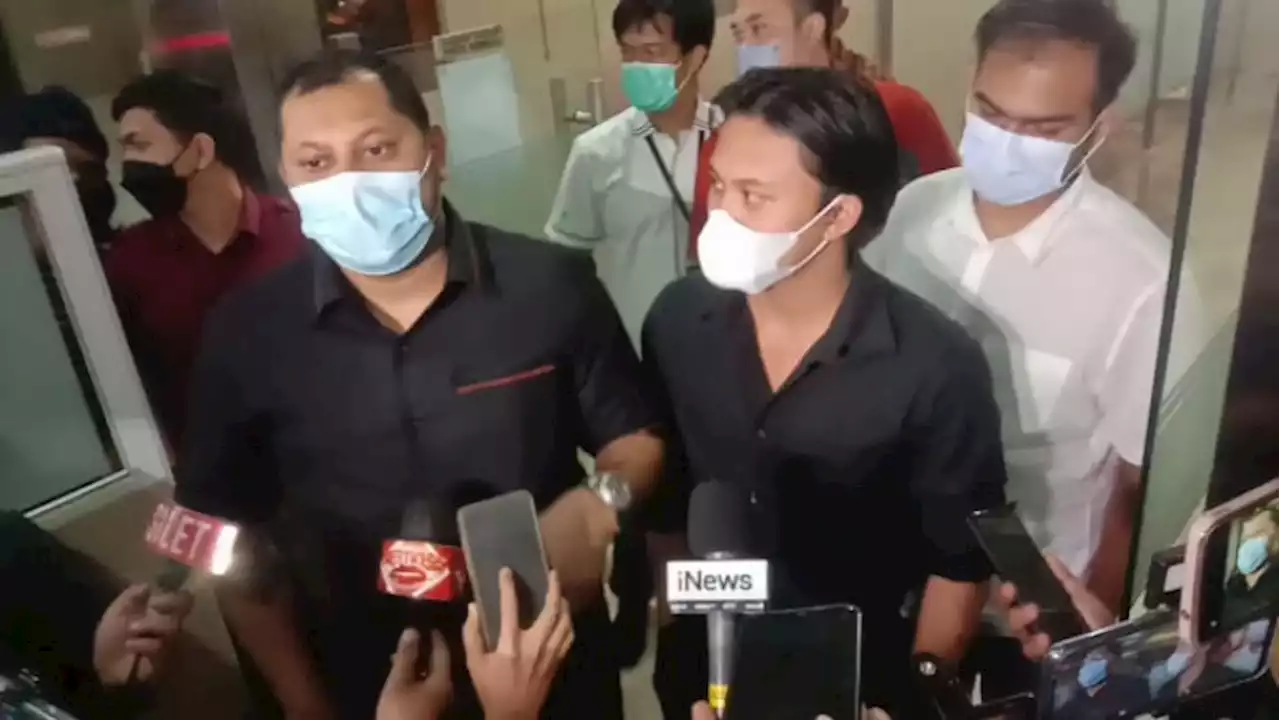 Terima Uang Rp 400 Juta dari Doni Salmanan, Rizky Febian 4 Jam Diperiksa Polisi