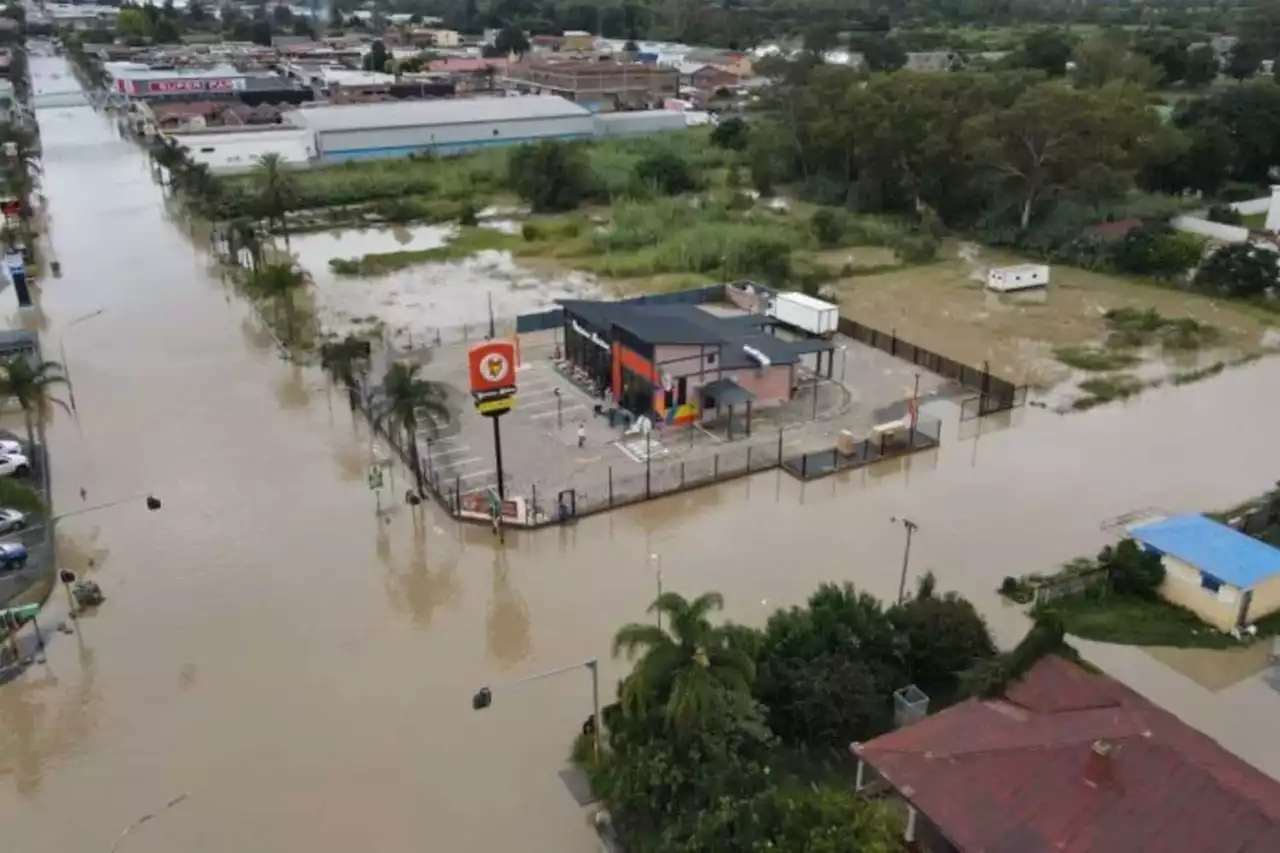 WATCH: Ladysmith CBD slowly reopening after another bout of flooding