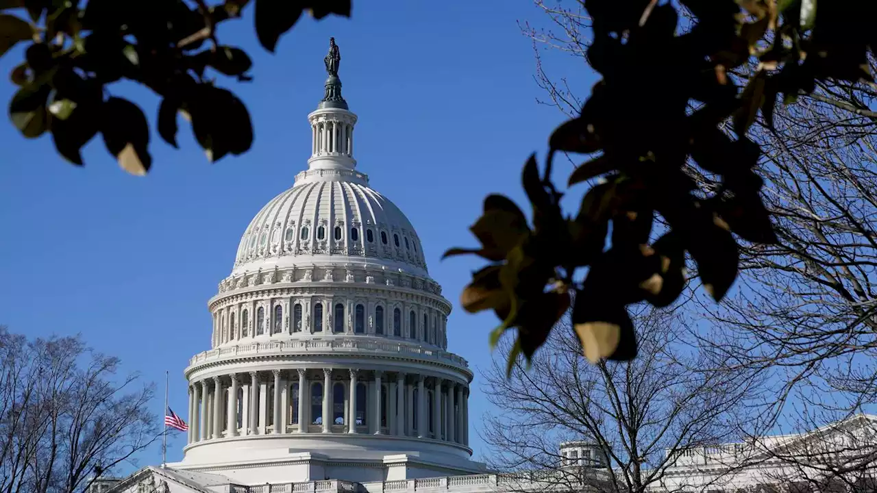 Senate approves bill to make daylight saving time permanent