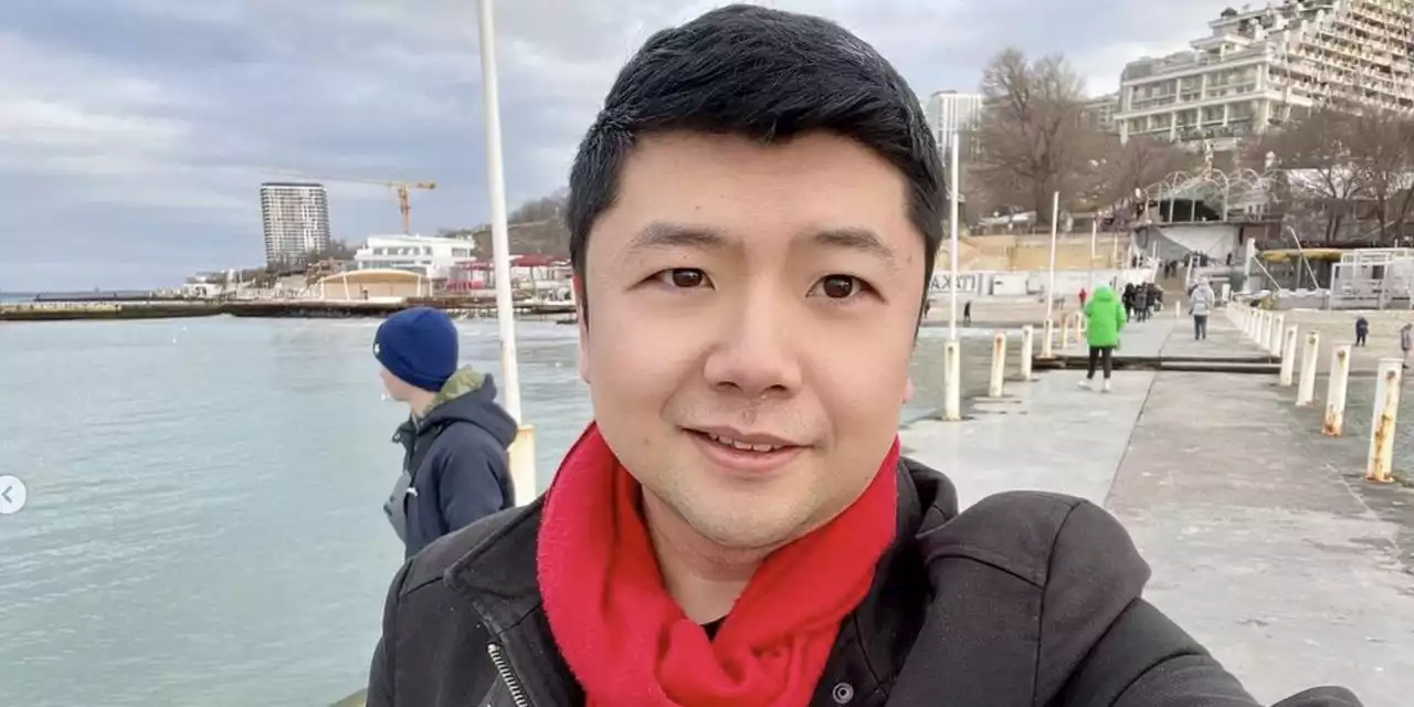 A Chinese Vlogger, Alone in Ukraine, Combats Russian Aggression—And Haters Back Home