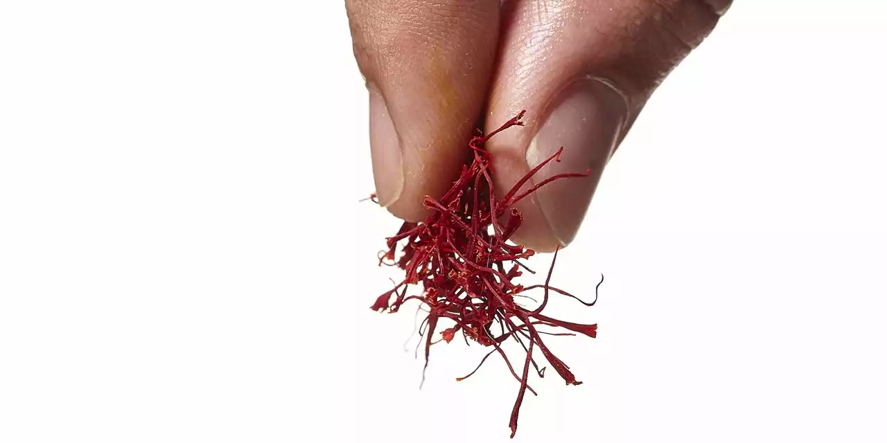 Love Saffron? How to Get Maximum Value From It in Your Kitchen