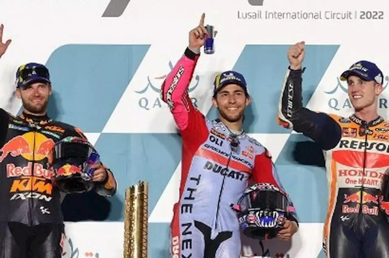 Susunan Podium MotoGP Qatar 2022 Bikin Haru Bos KTM, Kemenangan Enea Bastianini bak Cerita Dongeng - Bolasport.com