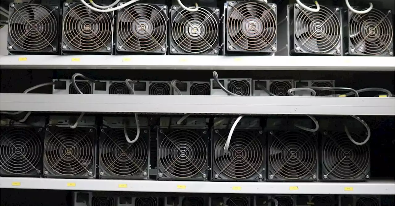 Crypto Miner Hut 8 Reports Surprise Q4 Loss, Shares Fall