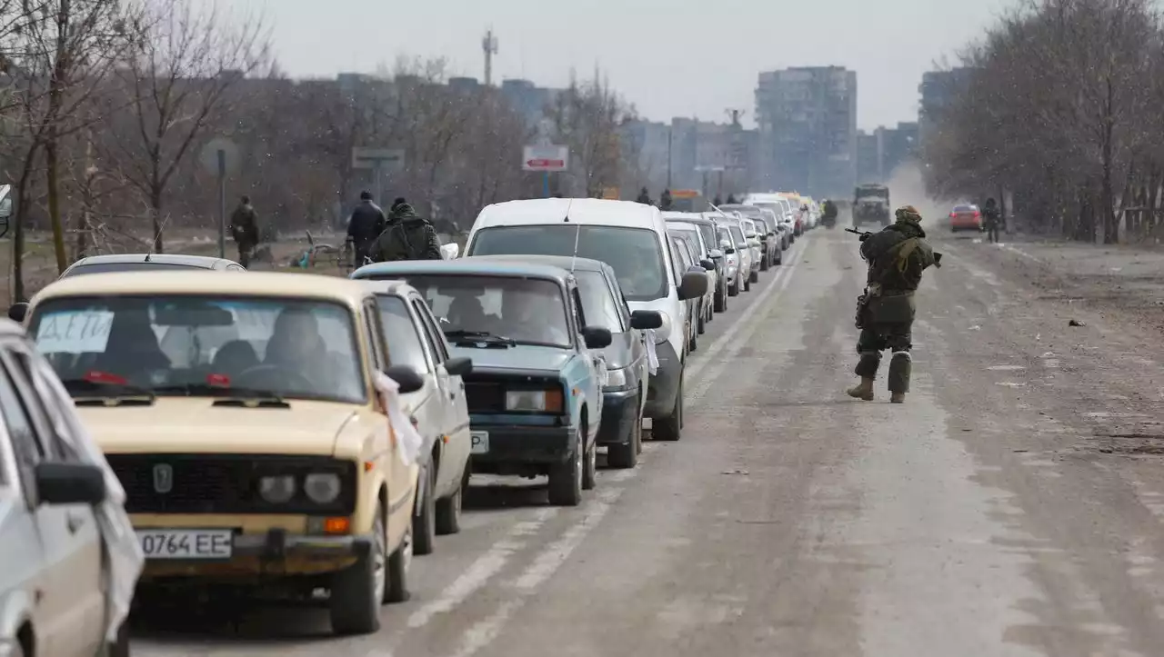 Flucht aus Mariupol: Im Lada raus aus der Ruinenstadt