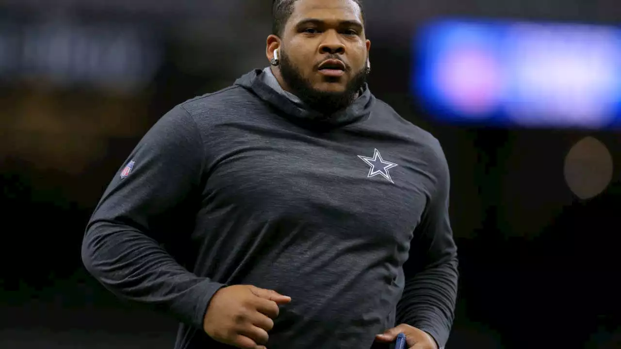 Sources: Cowboys releasing OL Collins for more cap relief