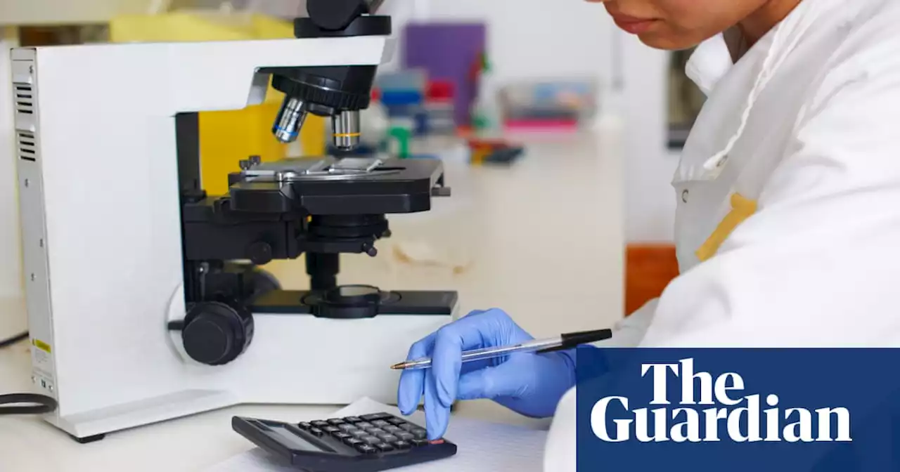 ‘Pervasive’ inequality derailing black UK chemists’ careers, report finds