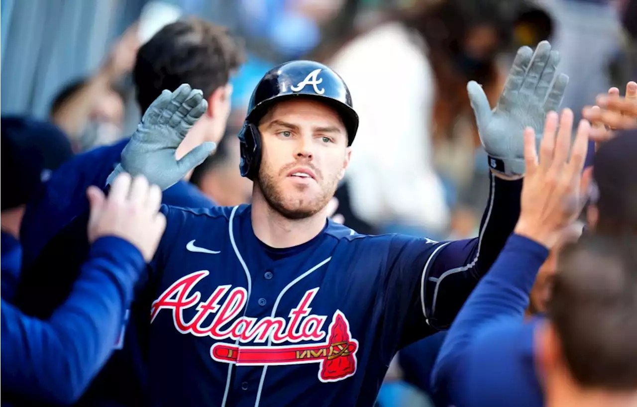 Freddie Freeman, Dodgers reach agreement on 6-year, $162M deal