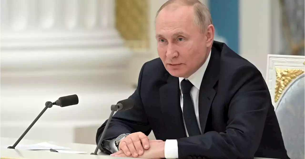 Putin's warning to 'traitors' sends chilling message