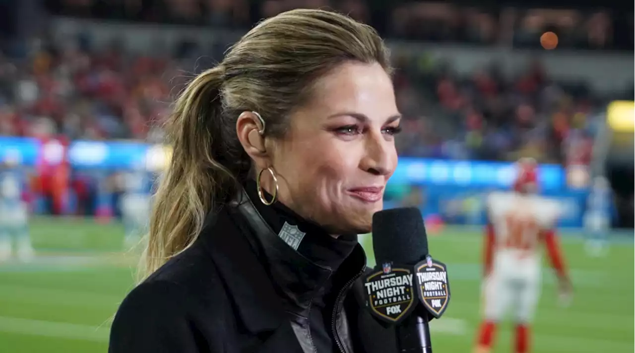 Erin Andrews Cries During Podcast Regarding Buck and Aikman Move