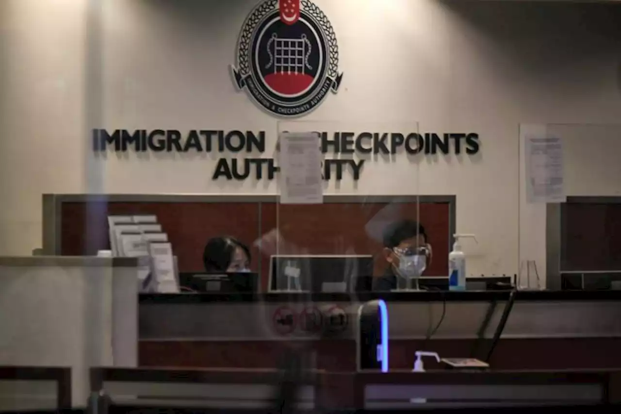 Trained hypnotherapist not fooled by caller posing as ICA officer in latest scam
