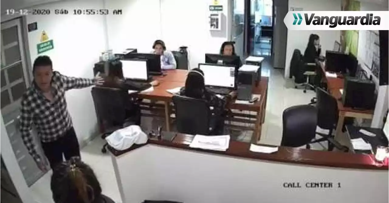 Videos: empleados denuncian tratos abusivos en un call center de Bogotá