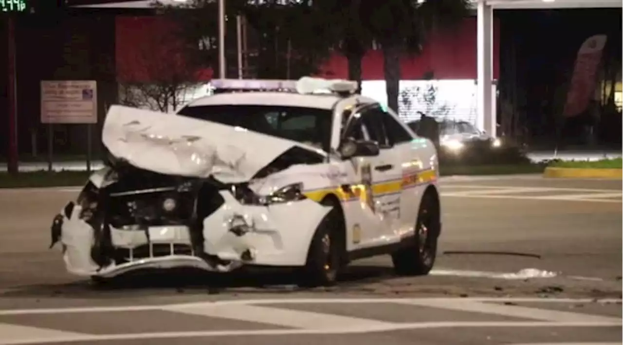 Crash leaves JSO officer recovering from injuries