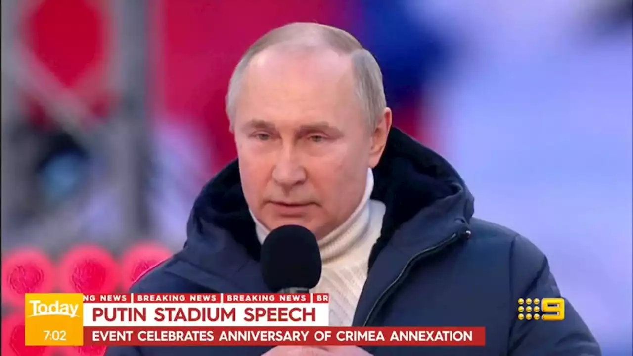 Vladimir Putin appears at big rally as Russian troops press attack in Ukraine