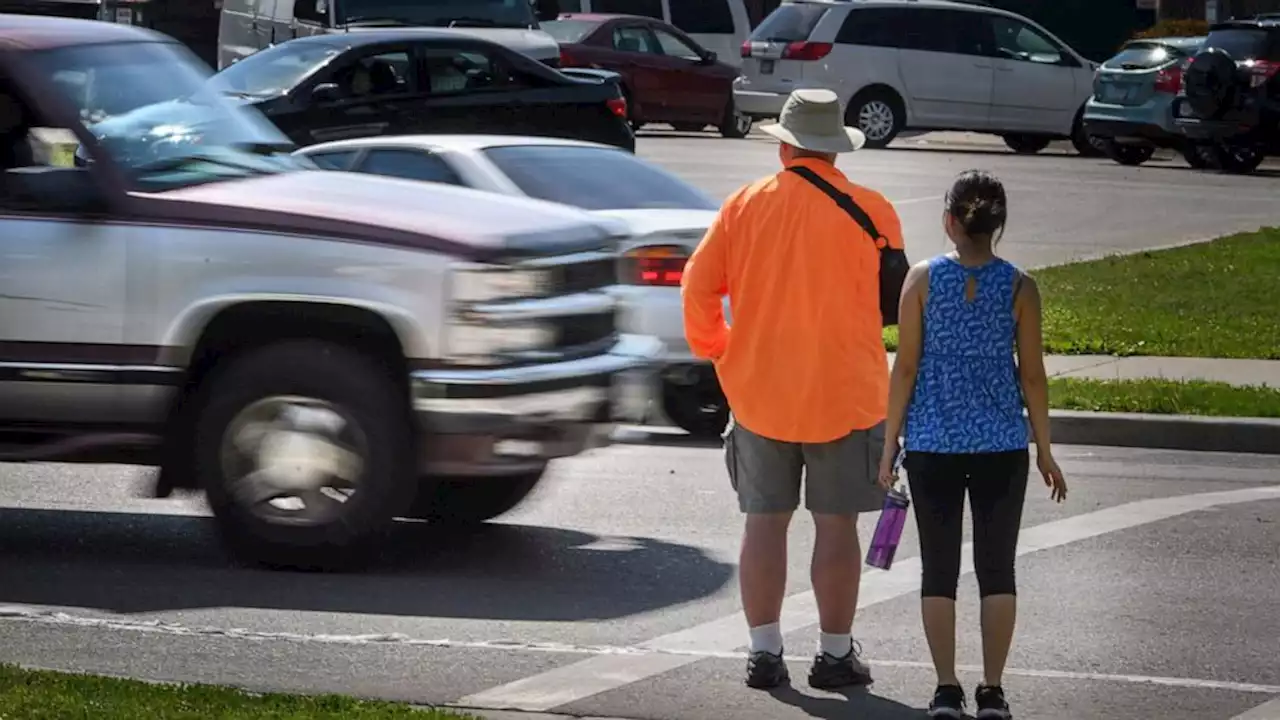 Study: SUVs, pickups hit pedestrians more often than cars do