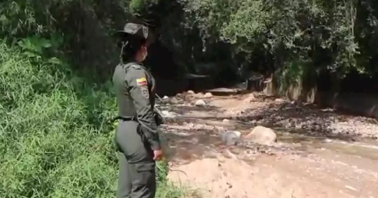 Hambre de oro: 11 personas excavaron en quebrada de Bucaramanga y causaron grave daño ambiental